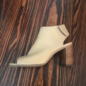 Steve Madden booties